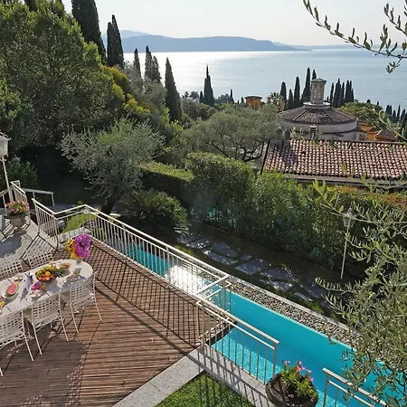 Villa Chiara *